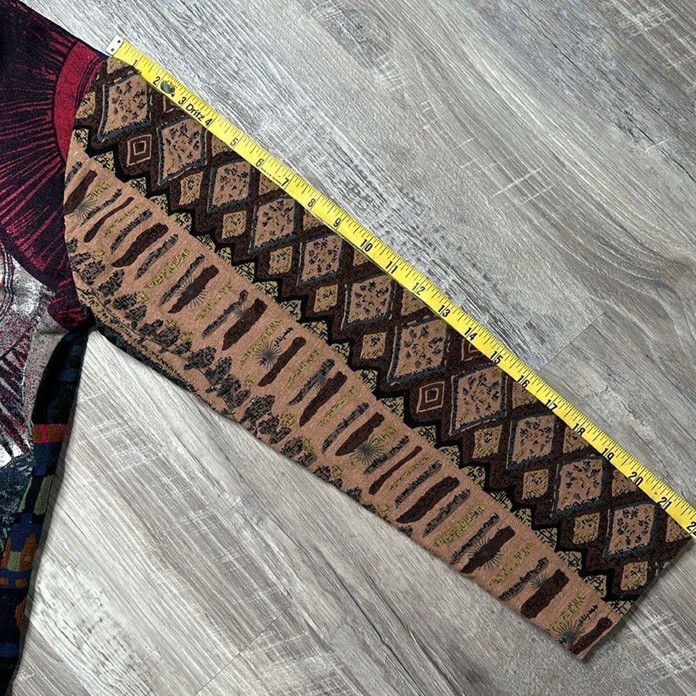 Vintage Sacred Threads, size small, tie neck, pockets, like new! WA-1583 - Picture 8 of 8